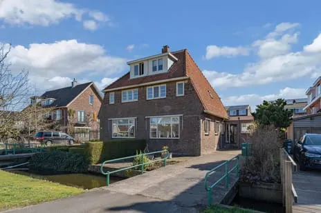 Twee-onder-één-kap te koop: Zuiderakerweg 133, De Aker-Oost Amsterdam