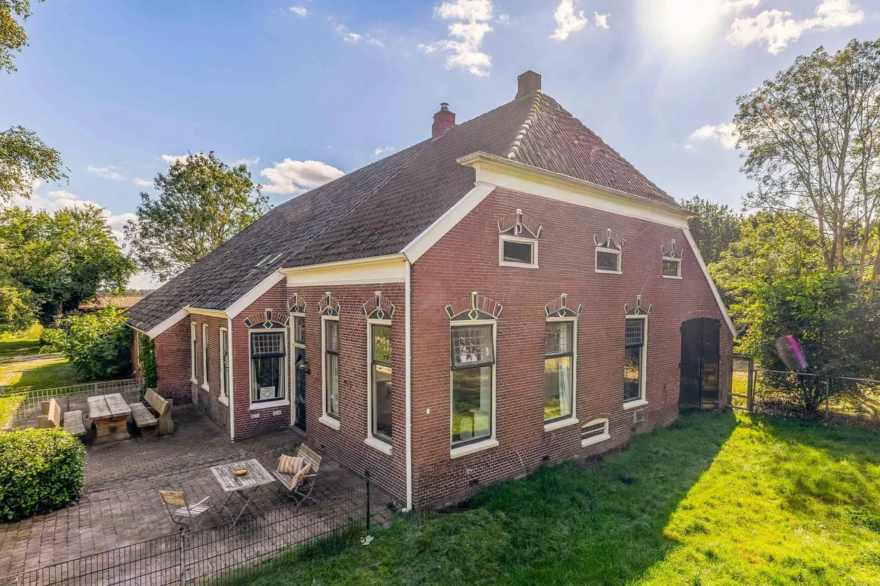 Vrijstaande woning te koop: Zuiderdiep 4, Drouwenermond