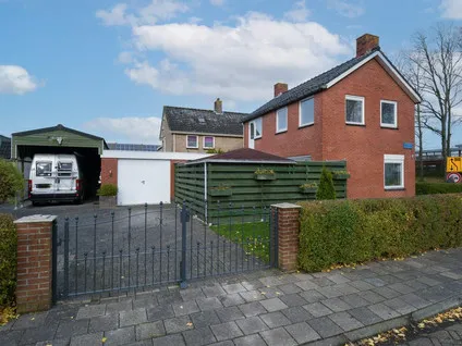 Vrijstaande woning te koop: Zuiderdwarsvaart 122, De Bouwen oost Drachten