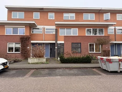 Tussenwoning te koop: Zuiderkeerkring 410, Polderpeil-West Alphen Aan Den Rijn