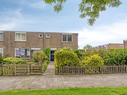 Hoekwoning te koop: Zuiderkroon 19, Woldwijck-Midden Hoogezand