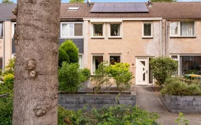 Tussenwoning te koop: Zuiderkruis 16, Krakeel Hoogeveen