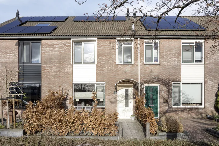 Tussenwoning te koop: Zuiderlaan 3, Apeldoorn