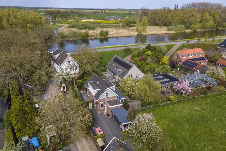 Vrijstaande woning te koop: Zuiderlingedijk 117, Spijk en Boveneind Spijk en Vogelswerf Spijk