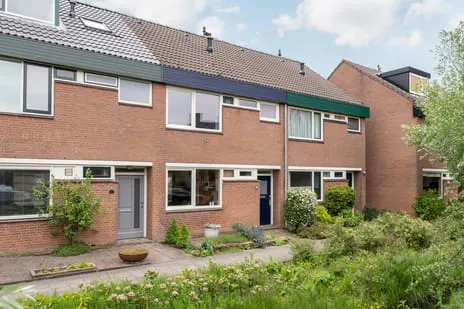 Tussenwoning te koop: Zuidersingel 39, Vlinderstrik Berkel En Rodenrijs