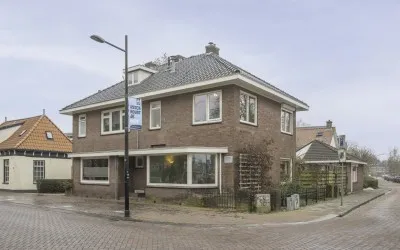 Twee-onder-één-kap te koop: Zuidersingel 71, Overcingel Assen