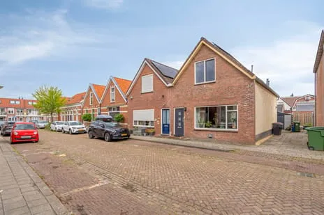 Twee-onder-één-kap te koop: Zuiderstraat 16, Winschoten-Centrum Winschoten