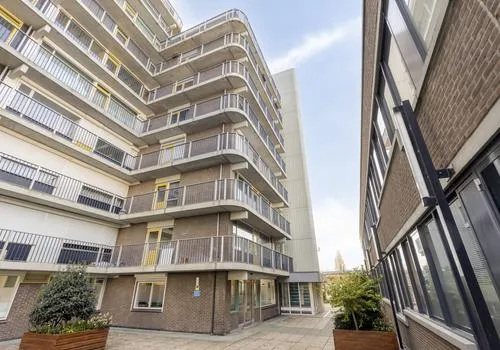 Appartement te koop: Zuiderterras 23, Zuidplein Rotterdam