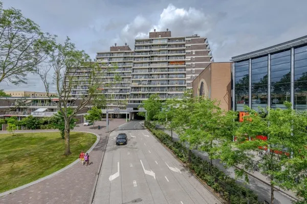 Woning te koop: Zuiderterras 3083BX, Zuidplein Rotterdam