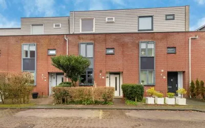 Tussenwoning te koop: Zuidertoren 35, Hoofddorp Floriande West Hoofddorp