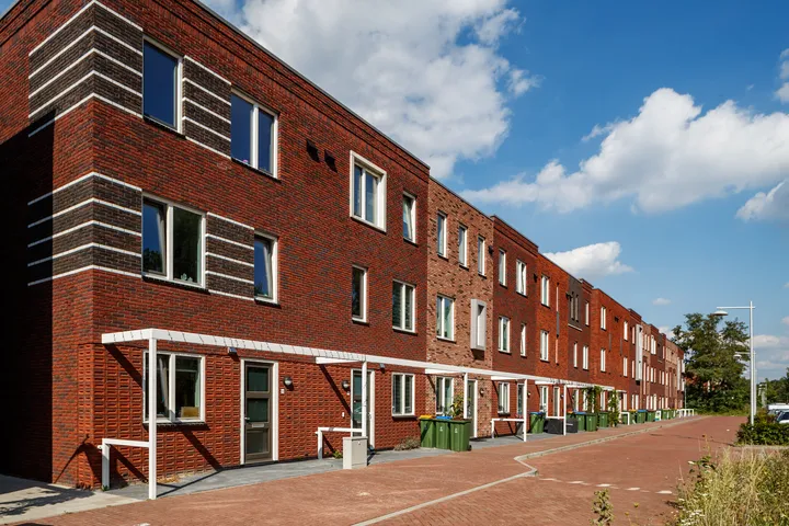 Terraced house for rent: Zuiderveen 40, De Venen en Zanden Ede