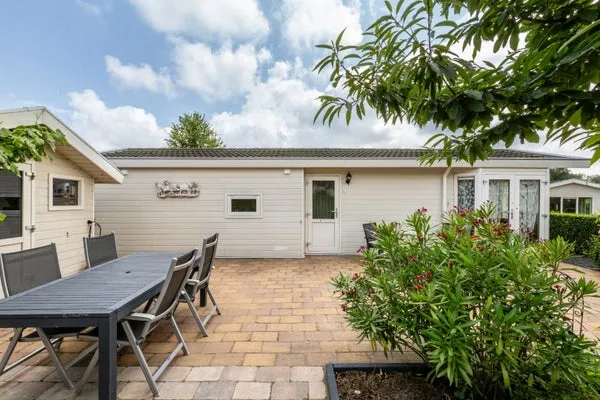 Vrijstaande woning te koop: Zuiderweg 2-120, Halfweg Omgeving Halfweg