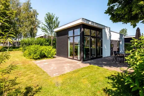 Vrijstaande woning te koop: Zuiderweg 2-147, Halfweg