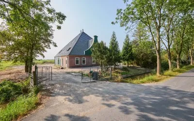 Appartement te koop: Zuiderweg 27, Verspreide huizen ten zuiden van De Middentocht Wijdewormer