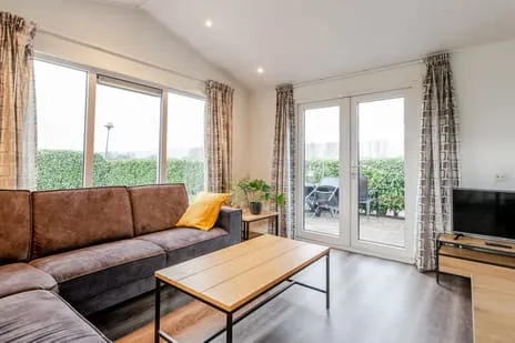 Vrijstaande woning te koop: Zuiderweg 2A119, Halfweg Omgeving Halfweg