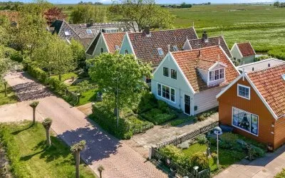Vrijstaande woning te koop: Zuiderwouder Dorpsstraat 66, Zuiderwoude Zuiderwoude