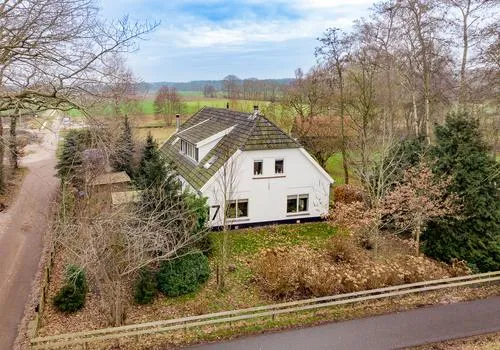 Vrijstaande woning te koop: Zuiderzeestraatweg 17, Verspreide huizen Oldebroek Oldebroek