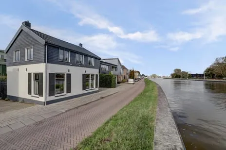 Vrijstaande woning te koop: Zuidkade 229, Zuid Waddinxveen