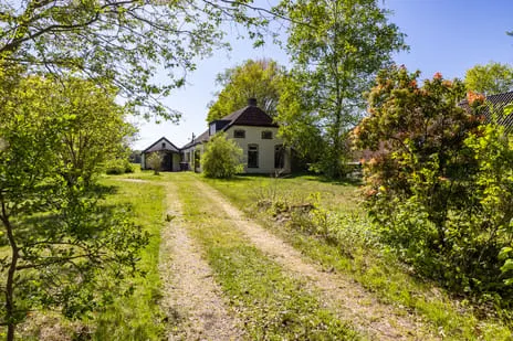 Vrijstaande woning te koop: Zuidlaarderweg 16, Annen