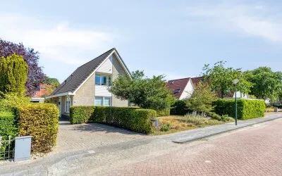 Vrijstaande woning te koop: Zuidmaad 34, Oosterwolde-Maden Oosterwolde
