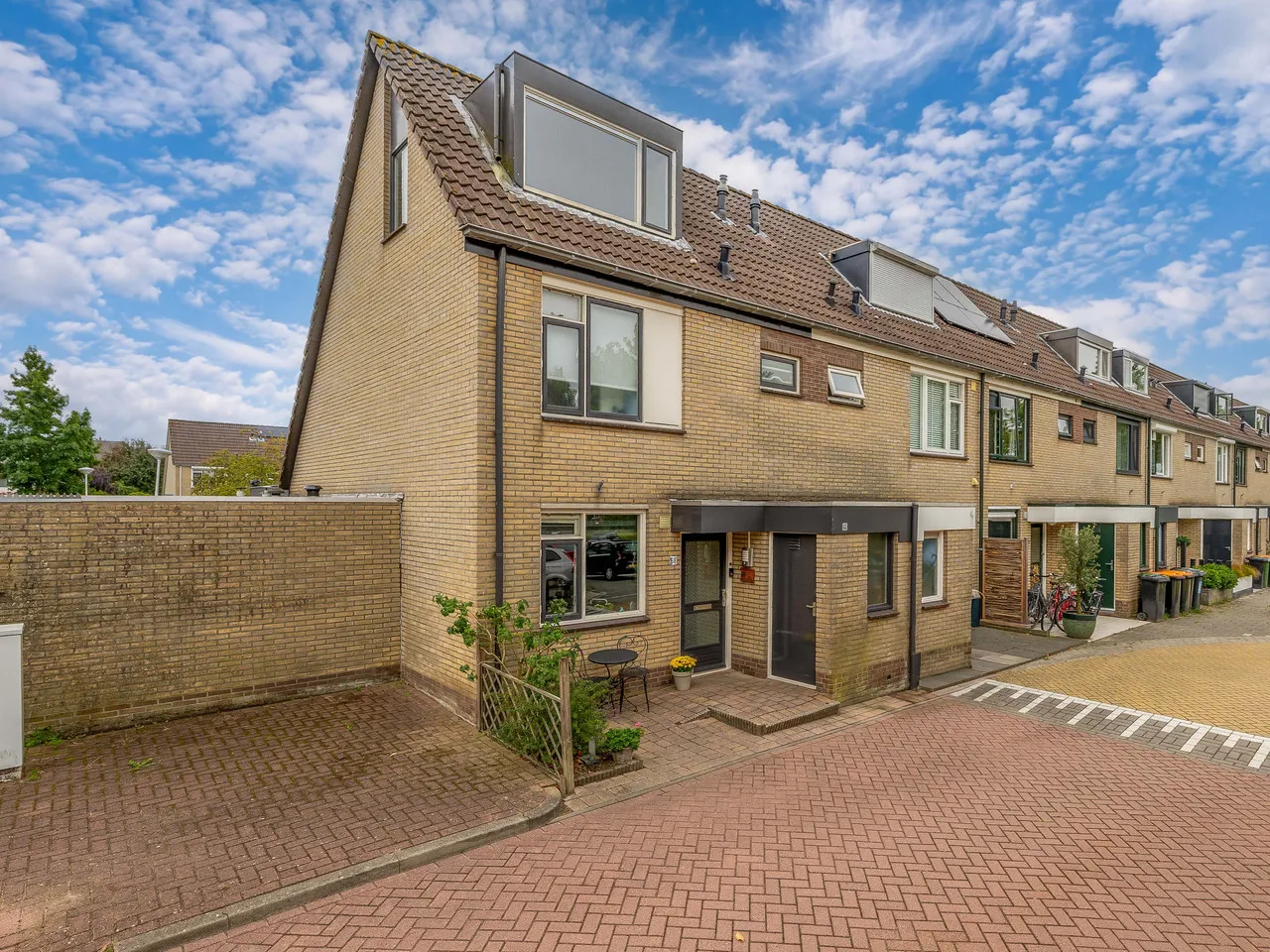 Tussenwoning te koop: Zuidplaslaan 68, Waddinxveen