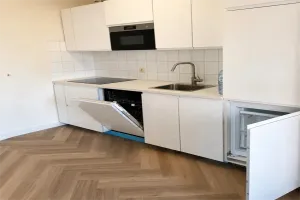 Woning te huur: Zuidplein, Zuidplein Rotterdam