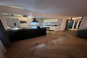 Woning te huur: Zuidplein, Zuidplein Rotterdam