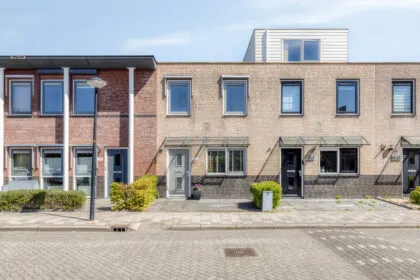 Tussenwoning te koop: Zuidwijkring 212, Zuidwijk Heerhugowaard