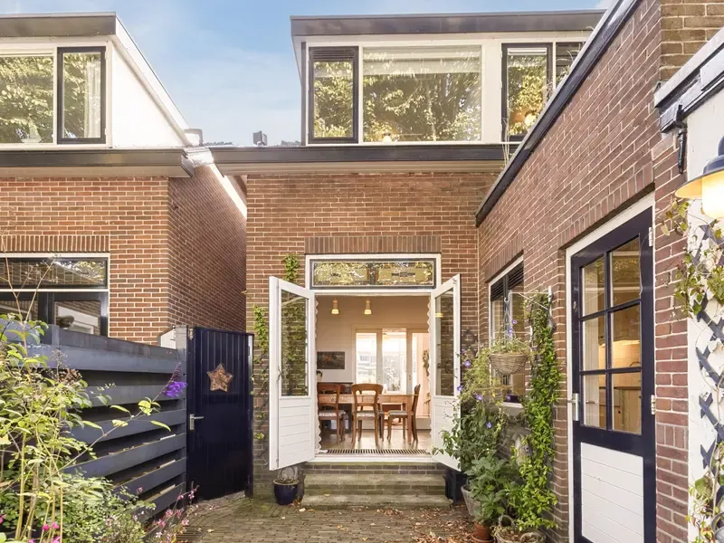 Twee-onder-één-kap te koop: Zuidzijde 21, Bodegraven
