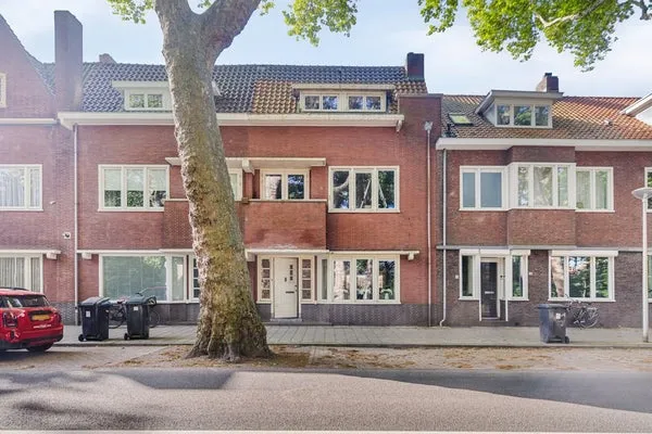 Koopwoning: Zuidzijde Zoom 36 in Bergen Op Zoom - €449.000 - 191m²