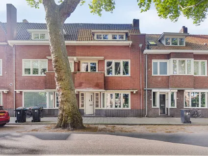 Tussenwoning te koop: Zuidzijde Zoom 36, Vestinggronden-Noord Bergen Op Zoom