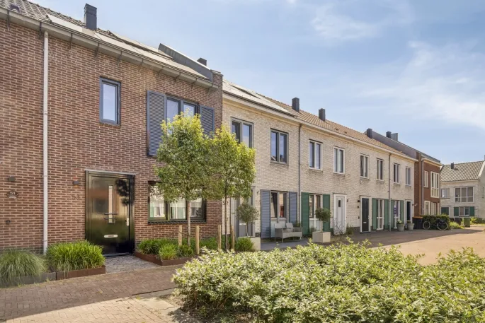 Terraced house for sale: Zuijder Vlaerdinge 53, Broekhorn Heerhugowaard