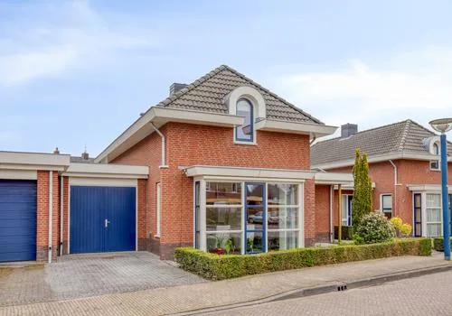 Twee-onder-één-kap te koop: Zuivelhof 14, Eefde Eefde