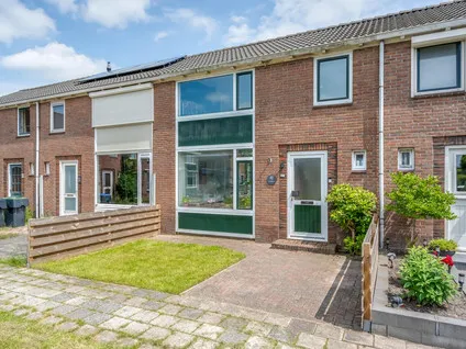 Tussenwoning te koop: Zulthereschweg 87, Industrieterrein Roden Roden