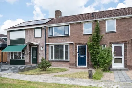 Tussenwoning te koop: Zulthereschweg 95, Roden Roden