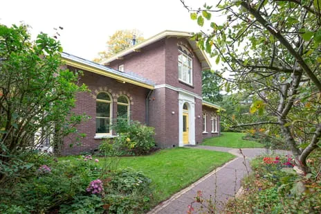 Vrijstaande woning te koop: Zuster Constancelaantje 2, Provinciaal Ziekenhuis Bloemendaal