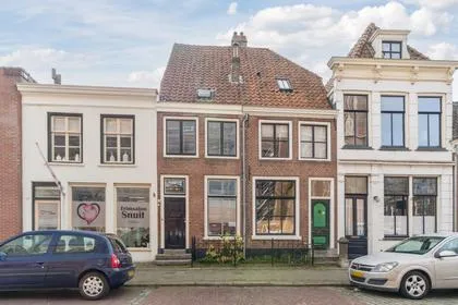 Tussenwoning te koop: Zusterhuis 7, Gorinchem