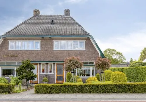 Twee-onder-één-kap te koop: Zutphenseweg 140, Eefde Eefde