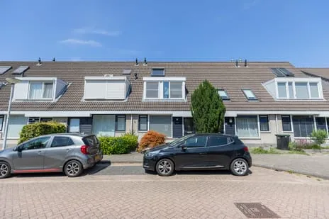 Tussenwoning te koop: Zuurbeshof 22, Oostdonk Papendrecht