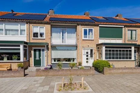 Tussenwoning te koop: Zwaanstraat 5, Herculesbuurt Ijmuiden