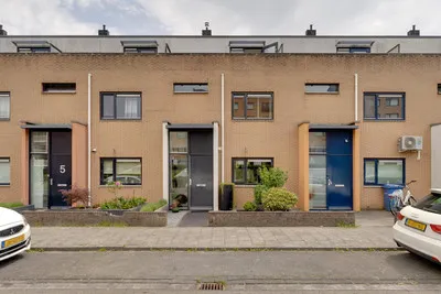 Tussenwoning te koop: Zwaardvegerstraat 7, Schoonhorst Zwolle