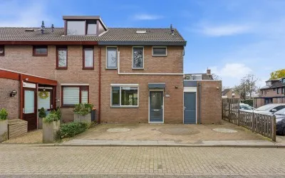 Hoekwoning te koop: Zwaluw 148, Drievliet Ridderkerk
