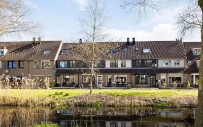 Tussenwoning te koop: Zwaluw 37, Blokhuiswetering Bunschoten-Spakenburg