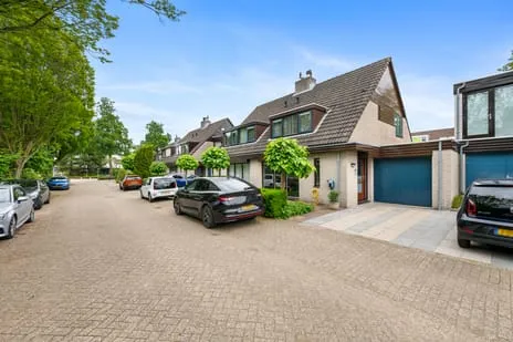 Tussenwoning te koop: Zwaluwendaal 6, Zuidplas Dalen Nieuwerkerk Aan Den Ijssel