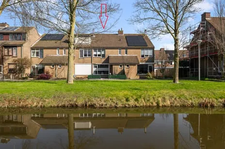 Tussenwoning te koop: Zwaluwlaan 47, Schoterveld Nieuwveen