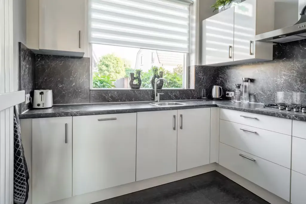 Tussenwoning te koop: Zwaluwstraat 10, Hengelo