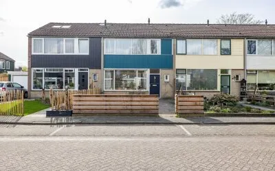 Tussenwoning te koop: Zwaluwstraat 10, Norg Norg