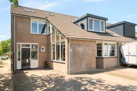 Hoekwoning te koop: Zwaluwstraat 21, Ermelo