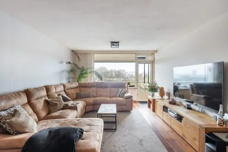 Appartement te koop: Zwaluwstraat 212, Vogelbuurt Maassluis