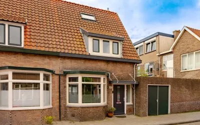 Twee-onder-één-kap te koop: Zwaluwstraat 46, Nachtegaalbuurt Haarlem
